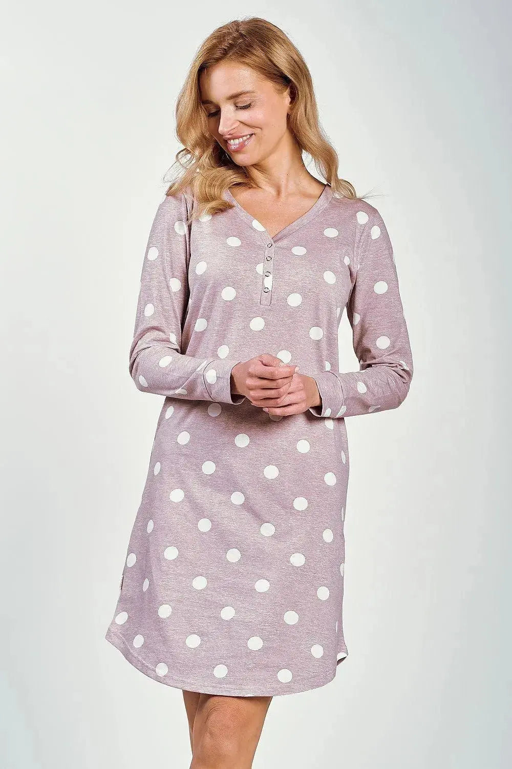 Taro V neckline and loose  nightgown  Adomoo