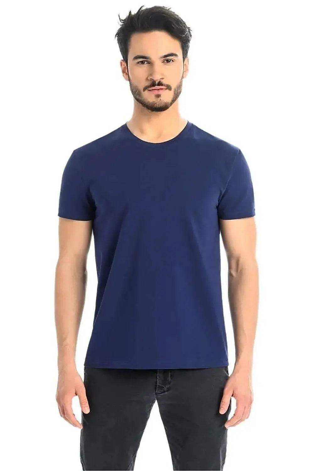 Teyli  snow white men's t-shirt  Adomoo