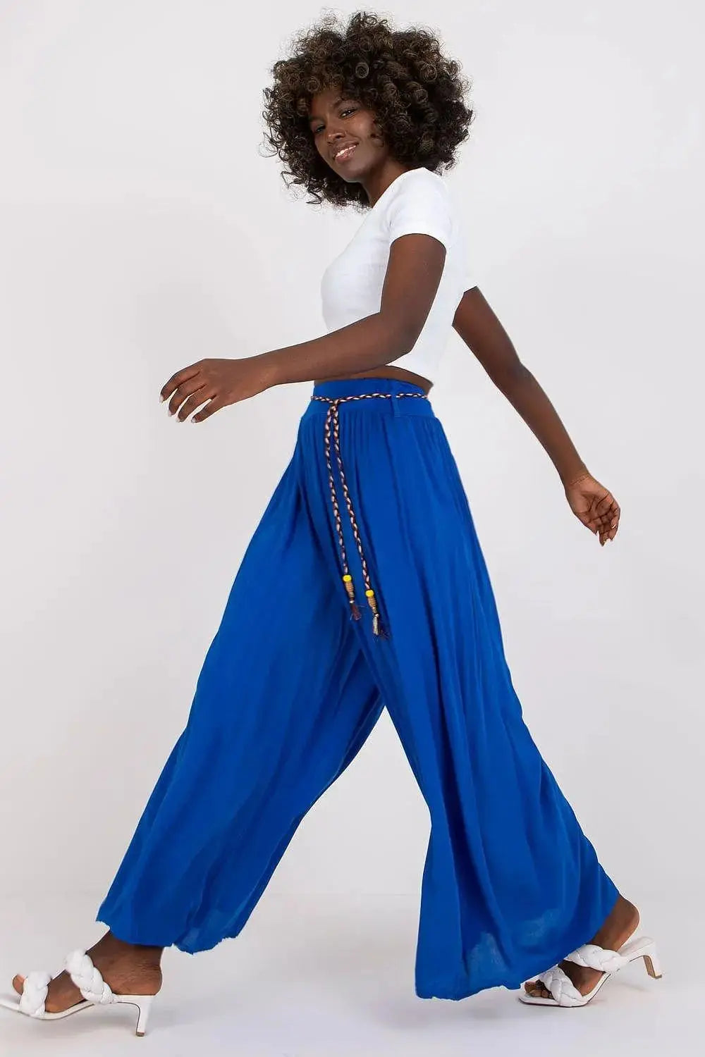 Women trousers model 196768 Och Bella  Adomoo