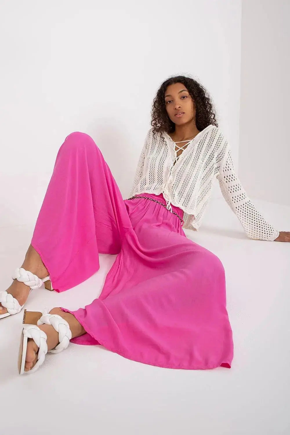 Women trousers model 196768 Och Bella  Adomoo