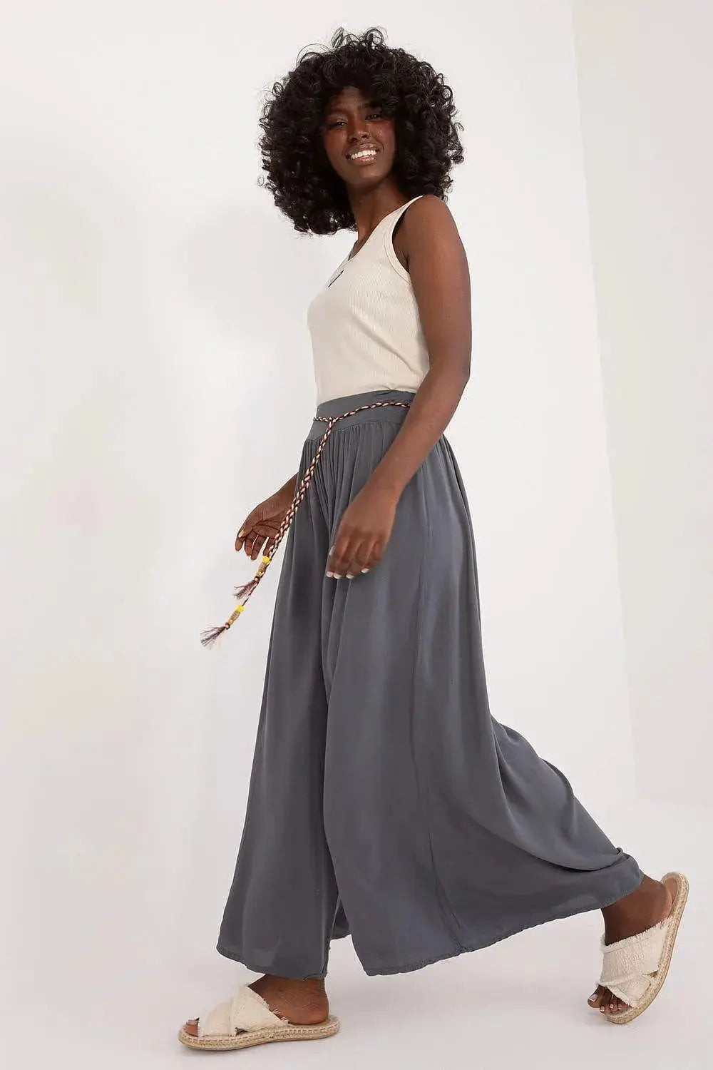 Women trousers model 196768 Och Bella  Adomoo