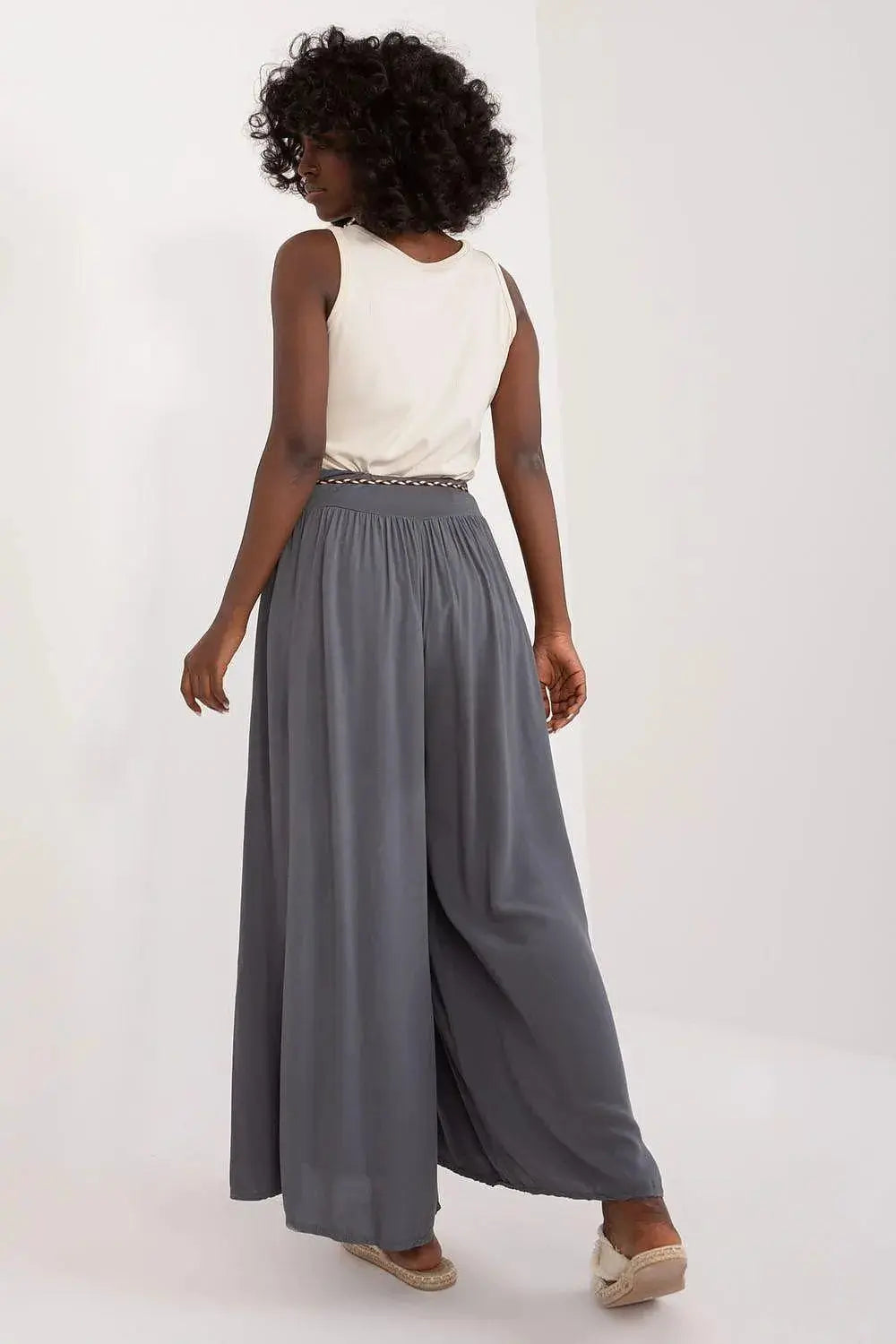 Women trousers model 196768 Och Bella  Adomoo