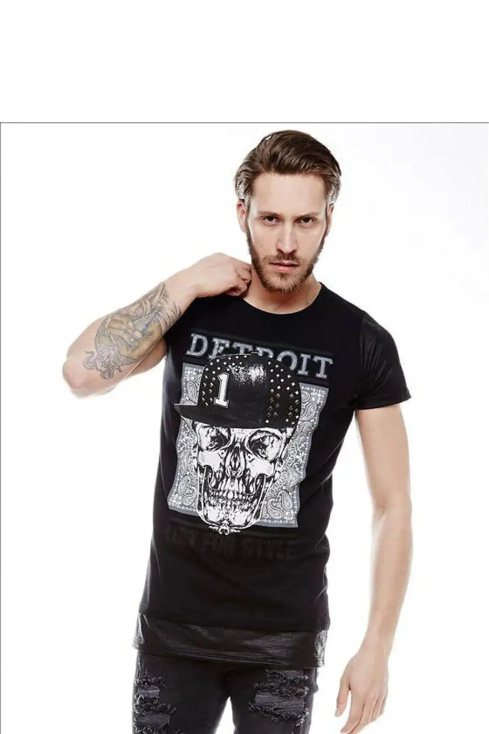 YourNewStyle Men's t-shirt short sleeves  Adomoo