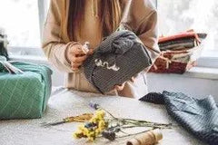 Gift Wrap  Adomoo