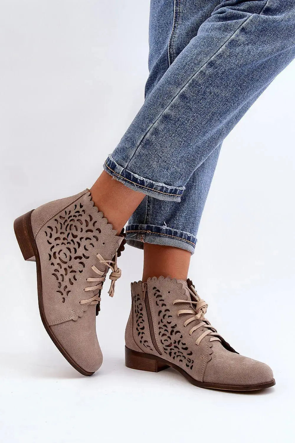 step in style natural high-quality leather women's boots  Adomoo