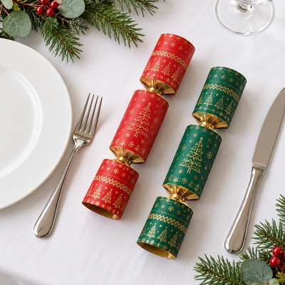 40 X 10 Inch Red/Green Catering Crackers (1 x 40s)