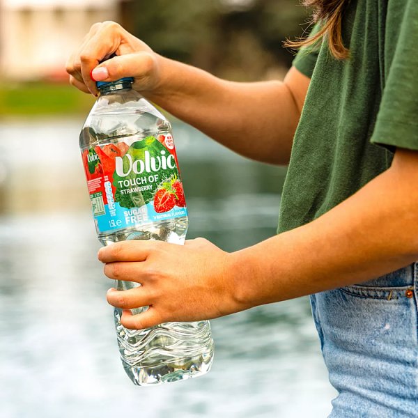 Volvic Touch of Fruit Strawberry Sugar Free Still Flavoured Water 1.5L (6 x 1.5ltr)