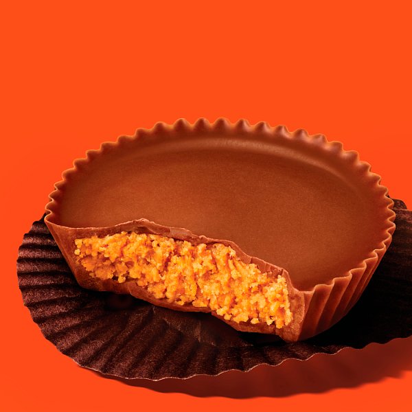 Reese's Milk Chocolate and Peanut Butter Cups, Trio (3 Pack), 63g (40 x 63g)