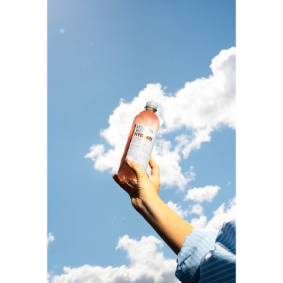 Vitamin Well Hydrate with Flavour of Rhubarb/Strawberry 500ml (12 x 500ml)