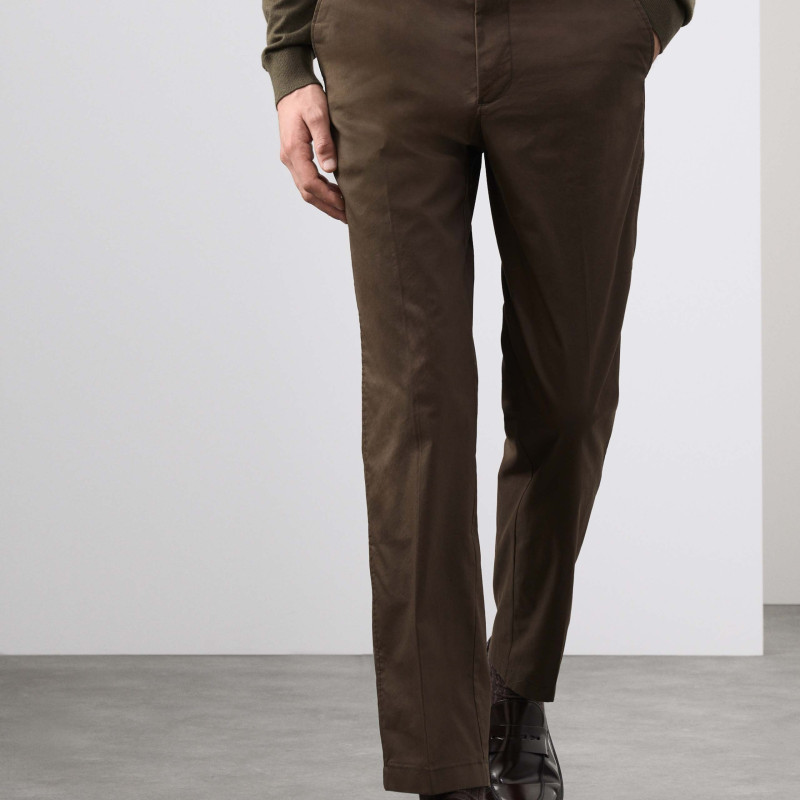 Regular Fit Super Lightweight Chinos