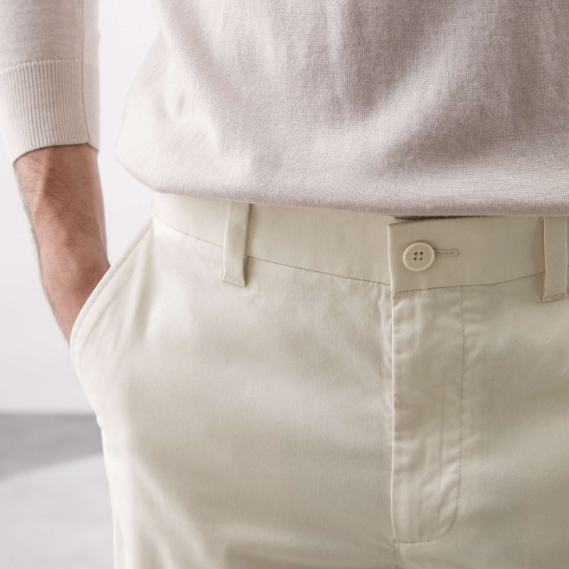 Regular Fit Super Lightweight Chinos