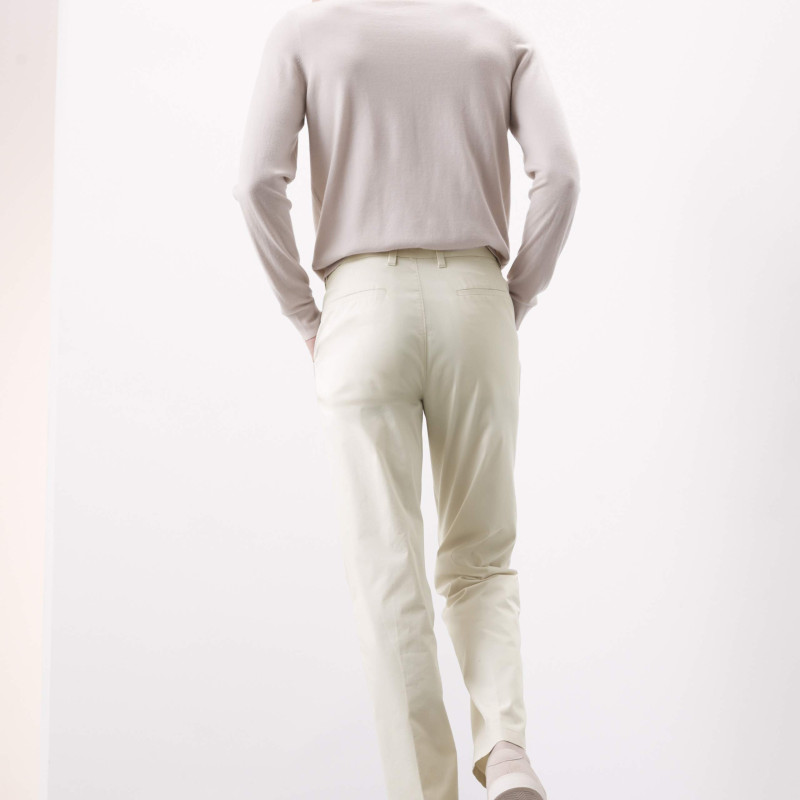 Regular Fit Super Lightweight Chinos