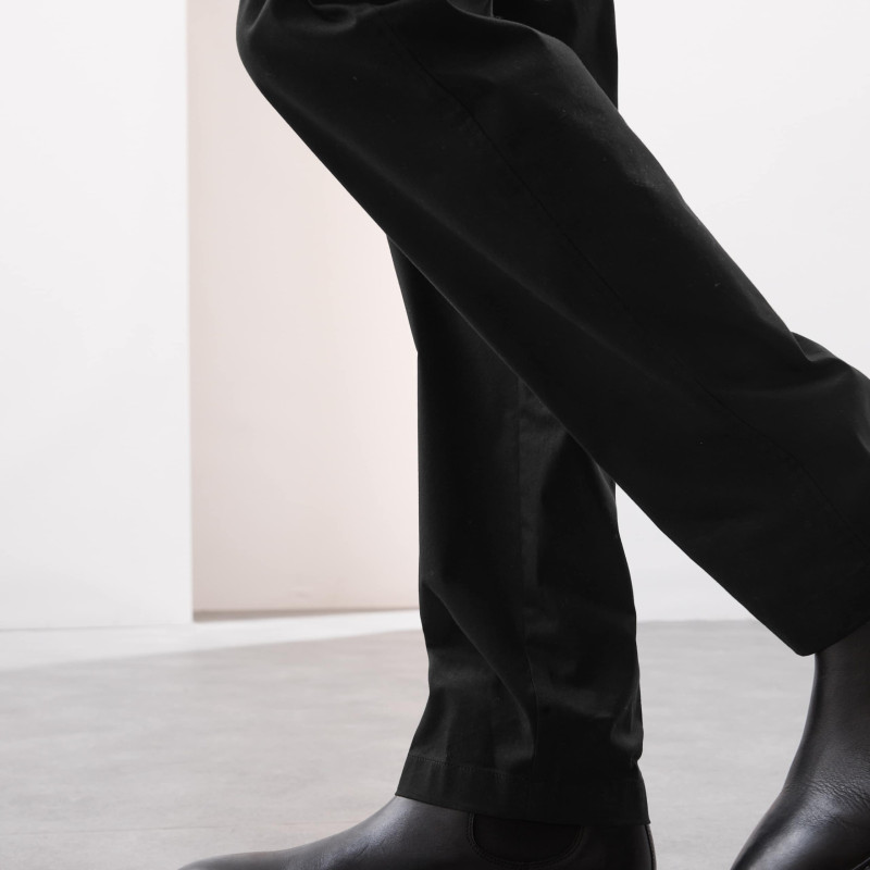 Regular Fit Super Lightweight Chinos