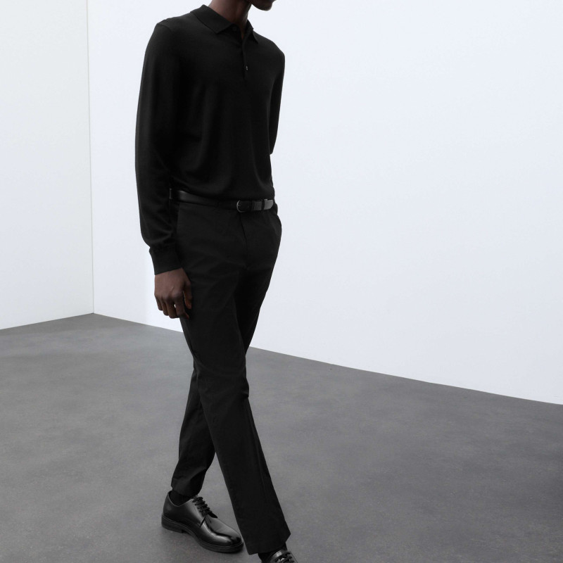 Regular Fit Super Lightweight Chinos