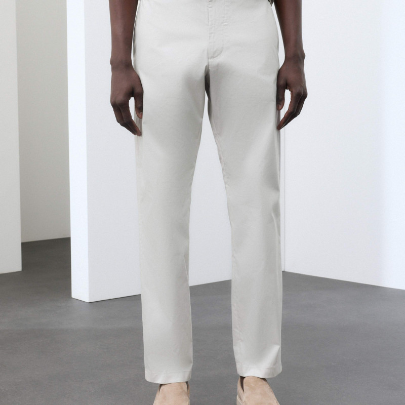 Regular Fit Super Lightweight Chinos