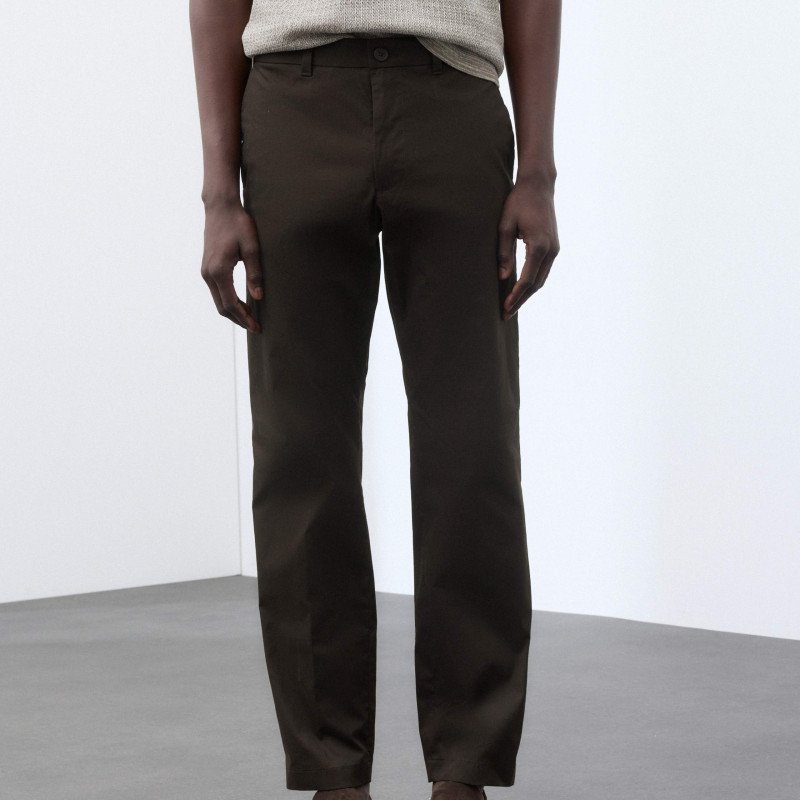 Regular Fit Super Lightweight Chinos