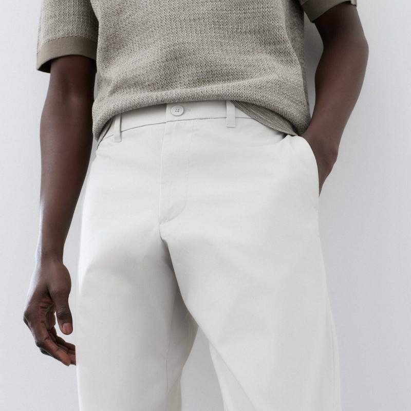 Regular Fit Super Lightweight Chinos
