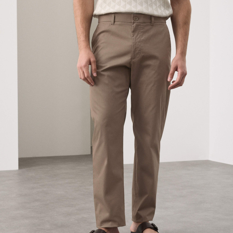 Regular Fit Super Lightweight Chinos