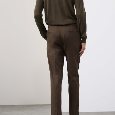 Regular Fit Super Lightweight Chinos