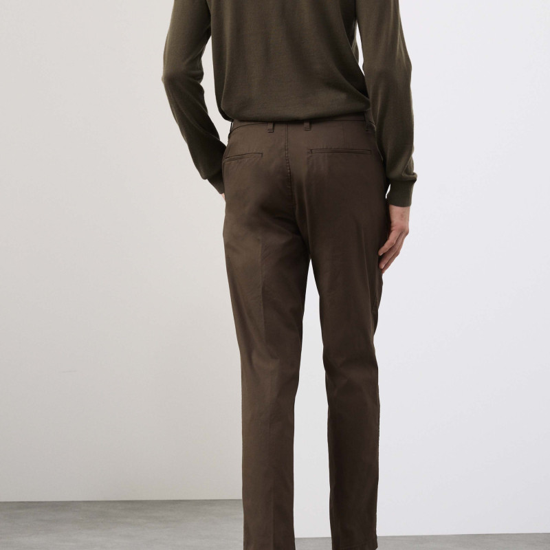 Regular Fit Super Lightweight Chinos
