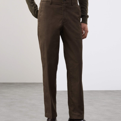 Regular Fit Super Lightweight Chinos