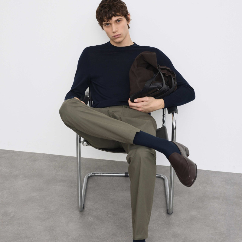 Regular Fit Super Lightweight Chinos